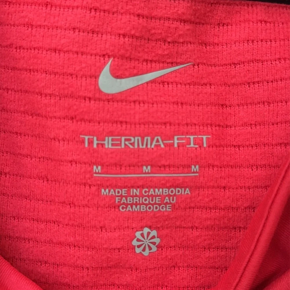 Nike‎ Vibrant Pink Long Sleeve Top size medium